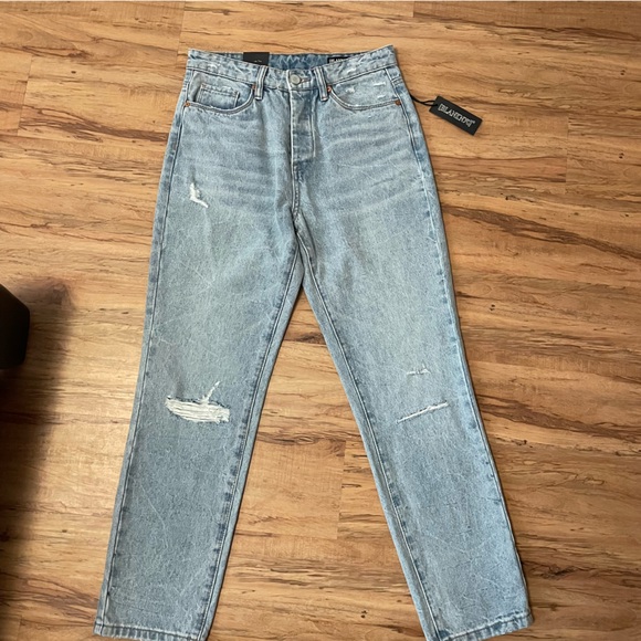 BLANK NYC Madison Crop Distressed Women’s Light Wash Jeans - Picture 2 of 16